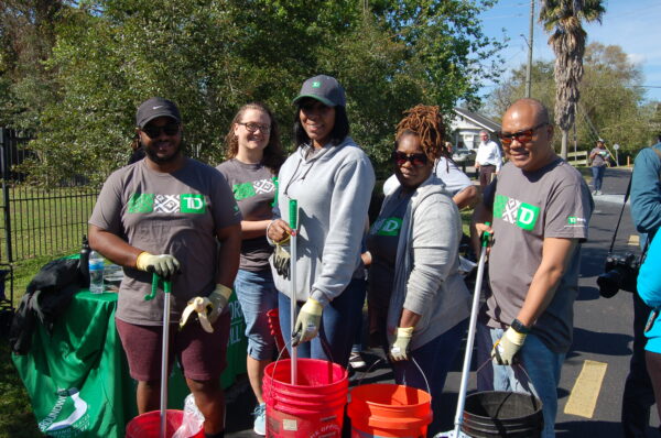 Volunteer for thanksgiving in riverside ca